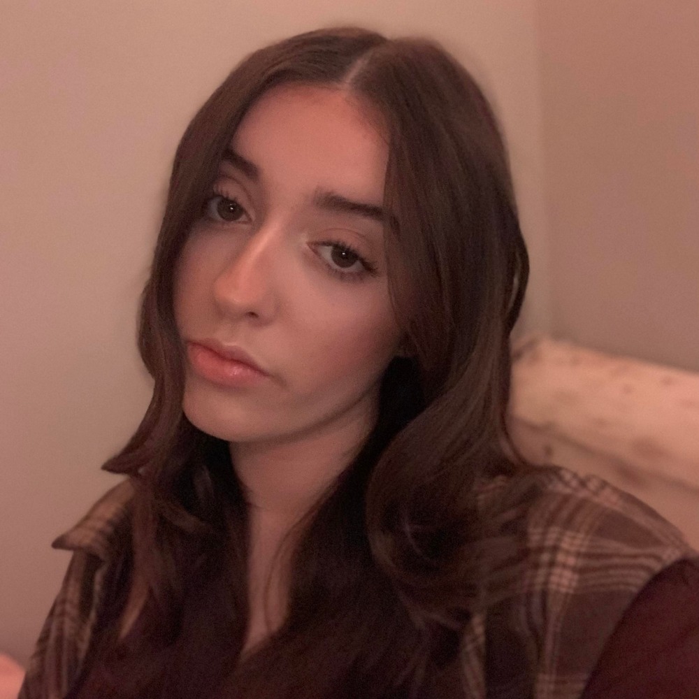 Meet your Posher, Alayna